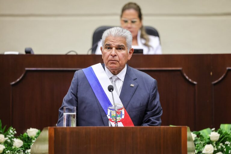 Mulino anuncia estrategia para generación de 80 mil empleos